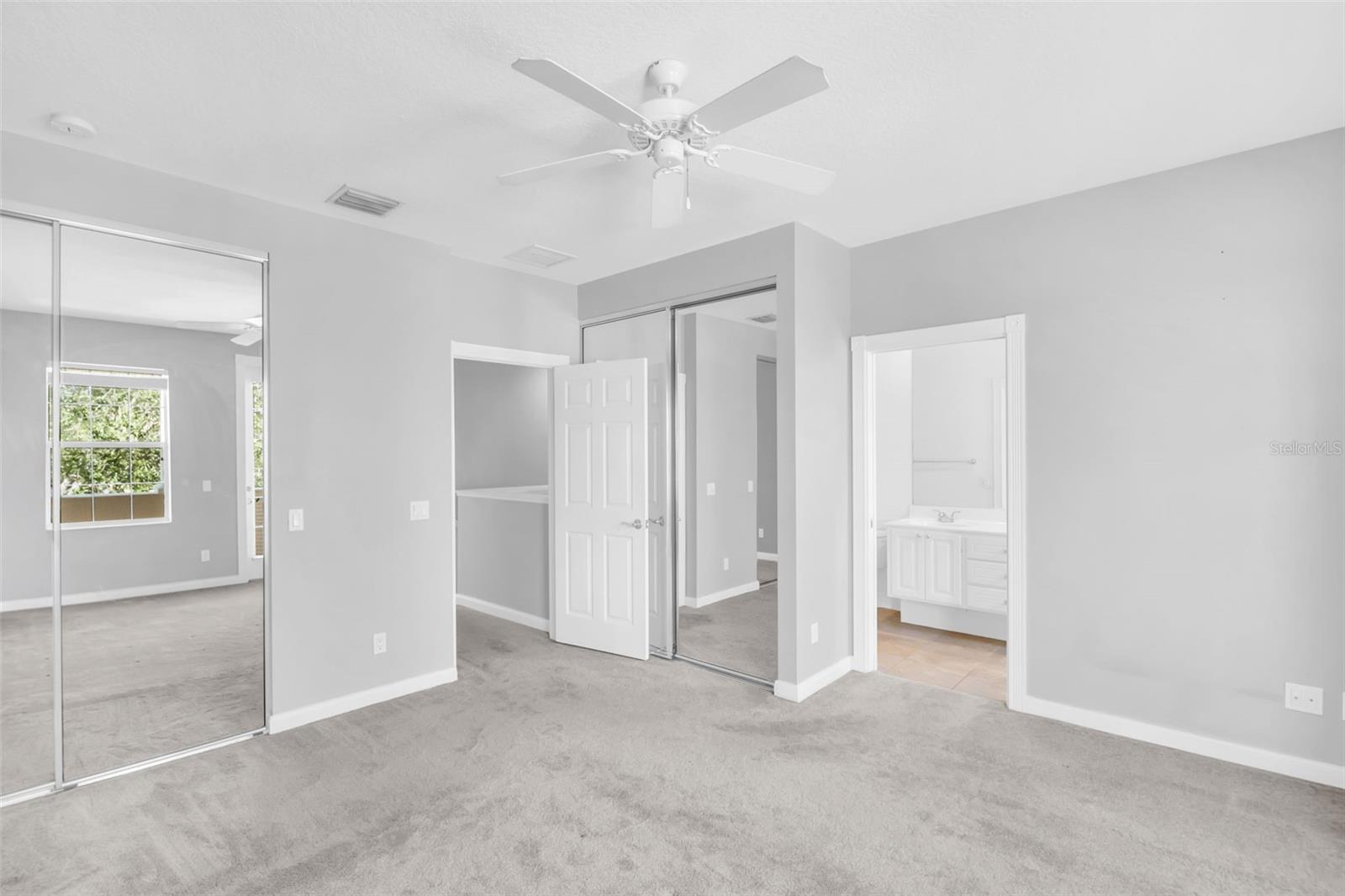 Image 29 of 41 For 1545 Napoli Drive W