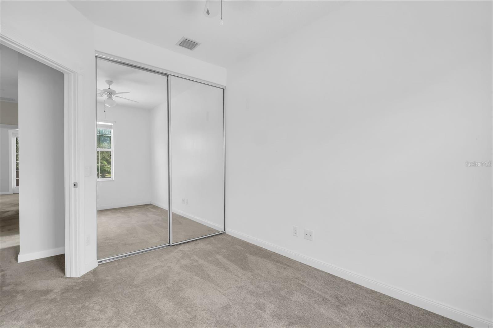 Image 37 of 41 For 1545 Napoli Drive W