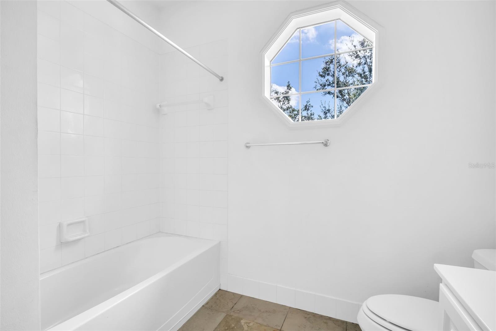 Image 40 of 41 For 1545 Napoli Drive W