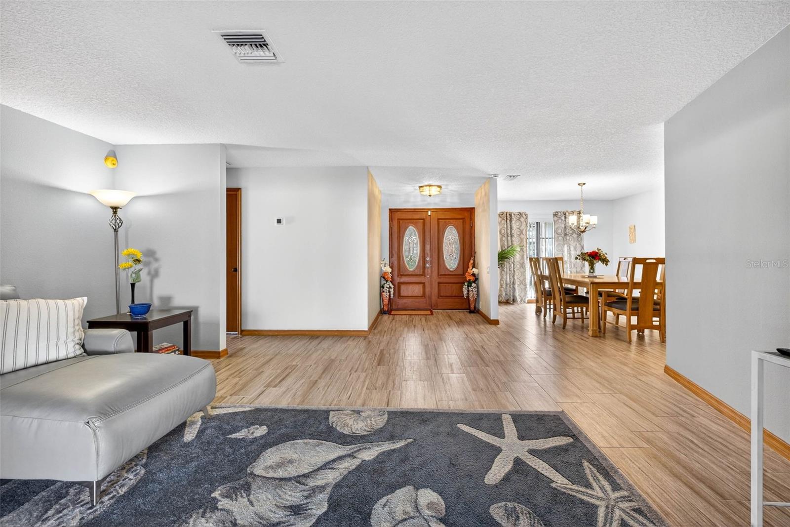 Image 10 of 80 For 6418 Jacqueline Arbor Drive