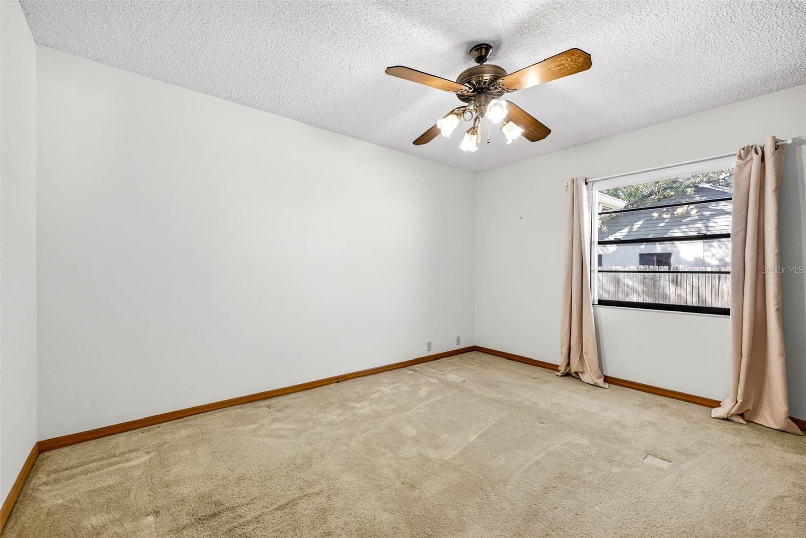 Image 28 of 80 For 6418 Jacqueline Arbor Drive