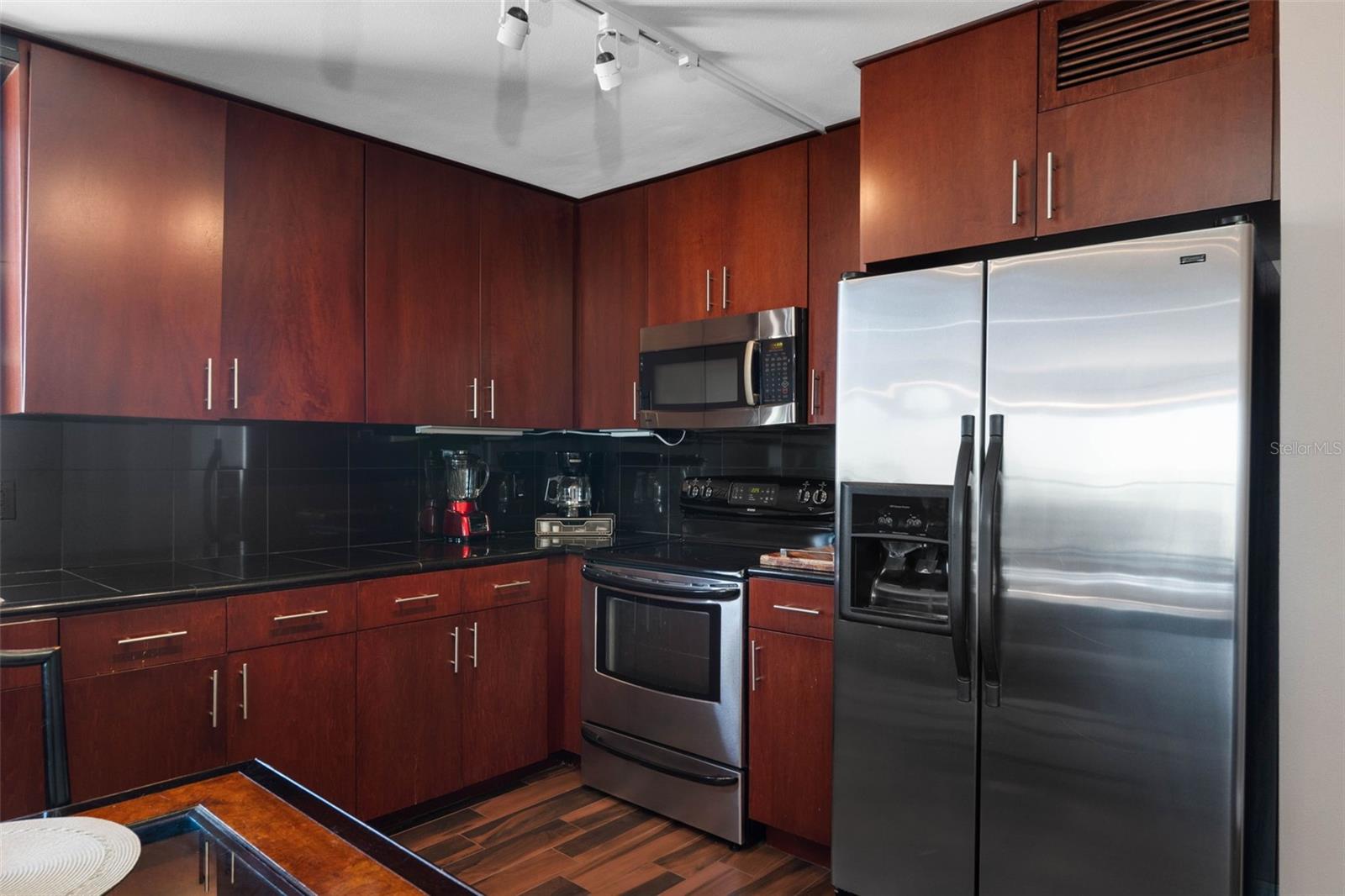 Image 22 of 58 For 506 Gulf Boulevard 505