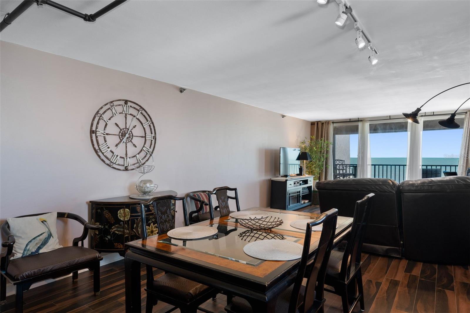 Image 37 of 58 For 506 Gulf Boulevard 505