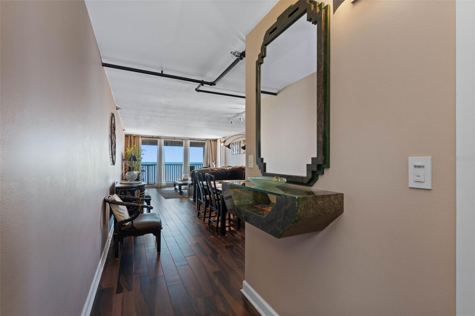 Image 5 of 58 For 506 Gulf Boulevard 505