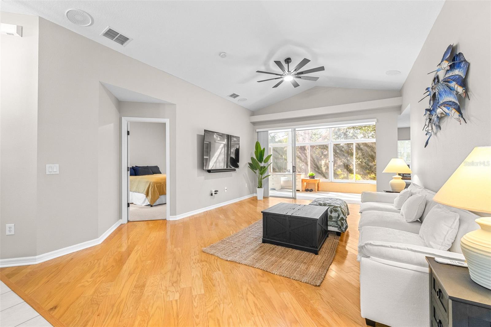 Image 10 of 58 For 823 Cunningham Drive