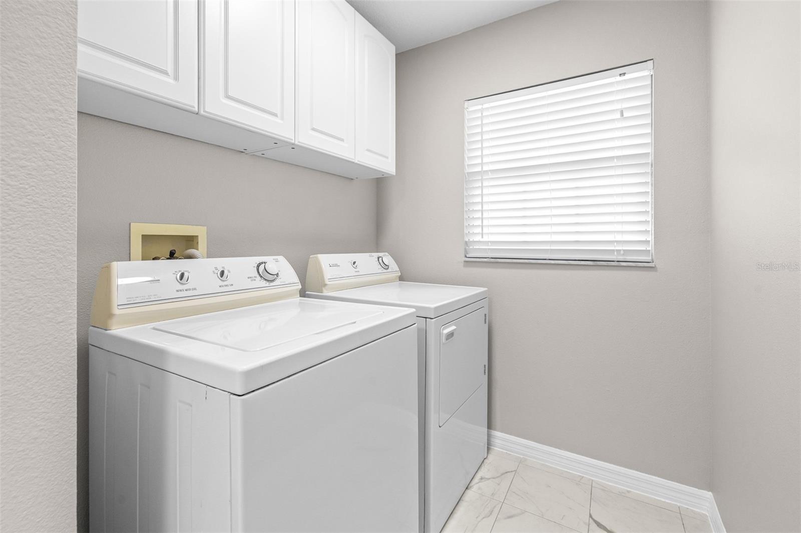 Image 24 of 58 For 823 Cunningham Drive