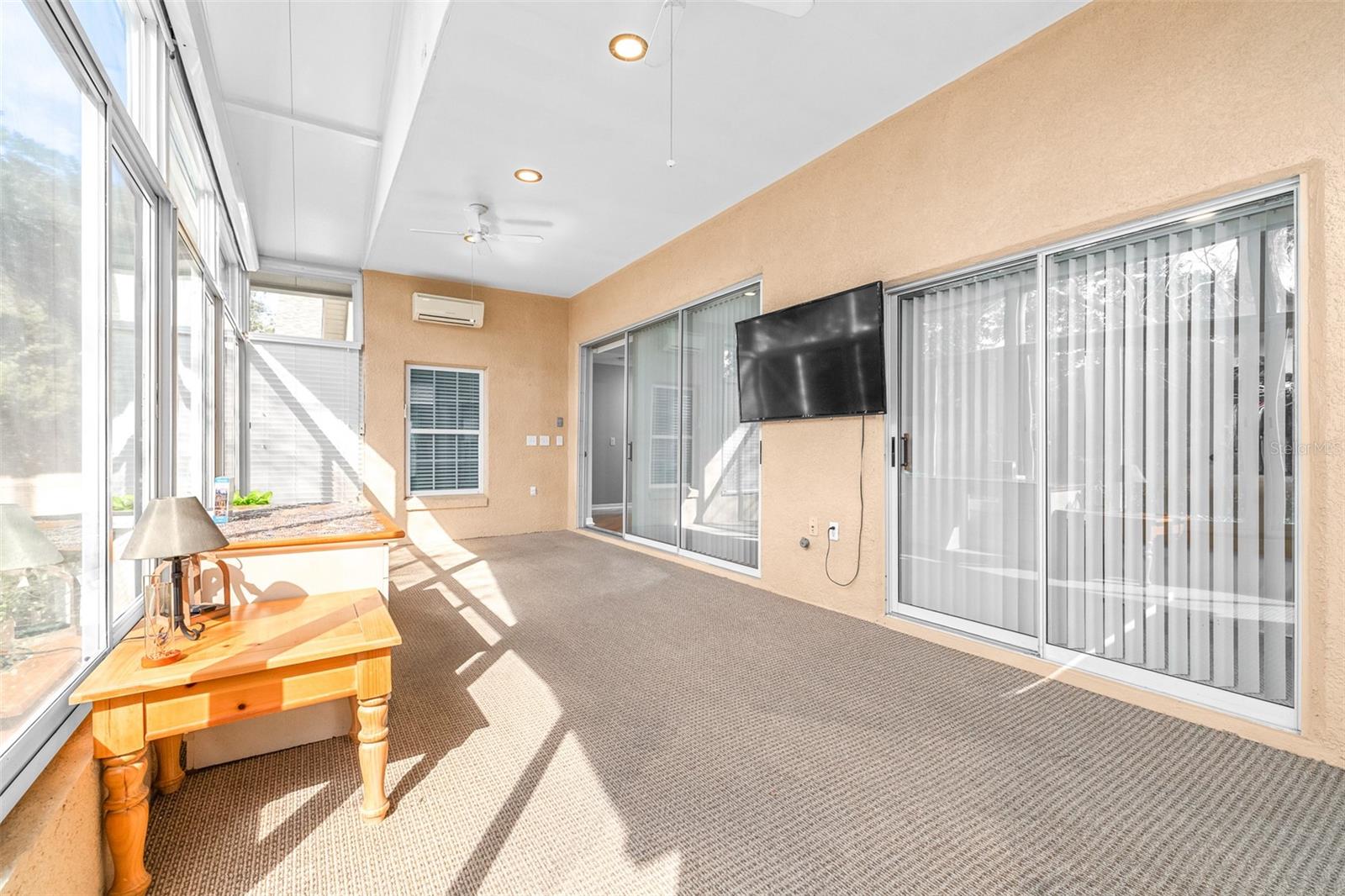 Image 27 of 58 For 823 Cunningham Drive