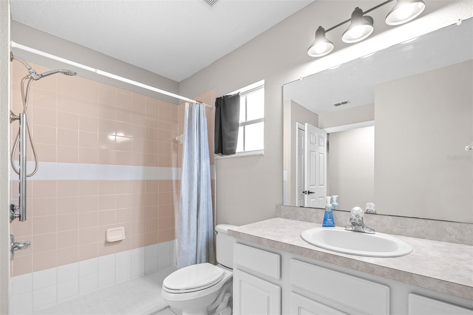 Image 32 of 58 For 823 Cunningham Drive