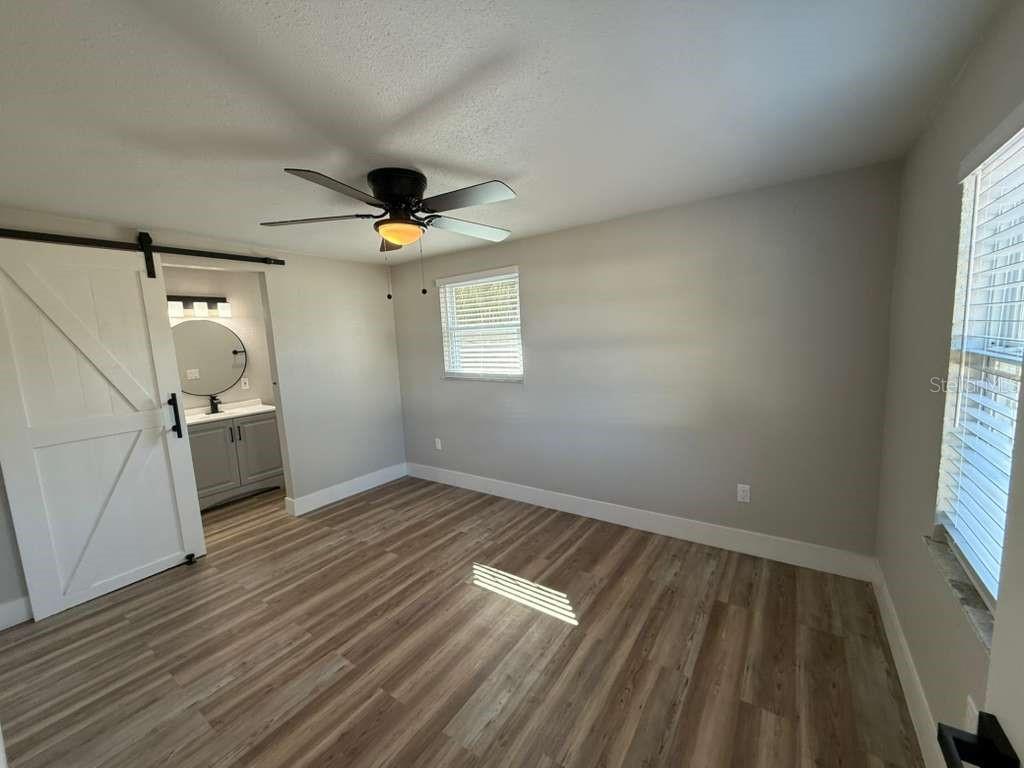 Image 6 of 11 For 8701 Willow Avenue