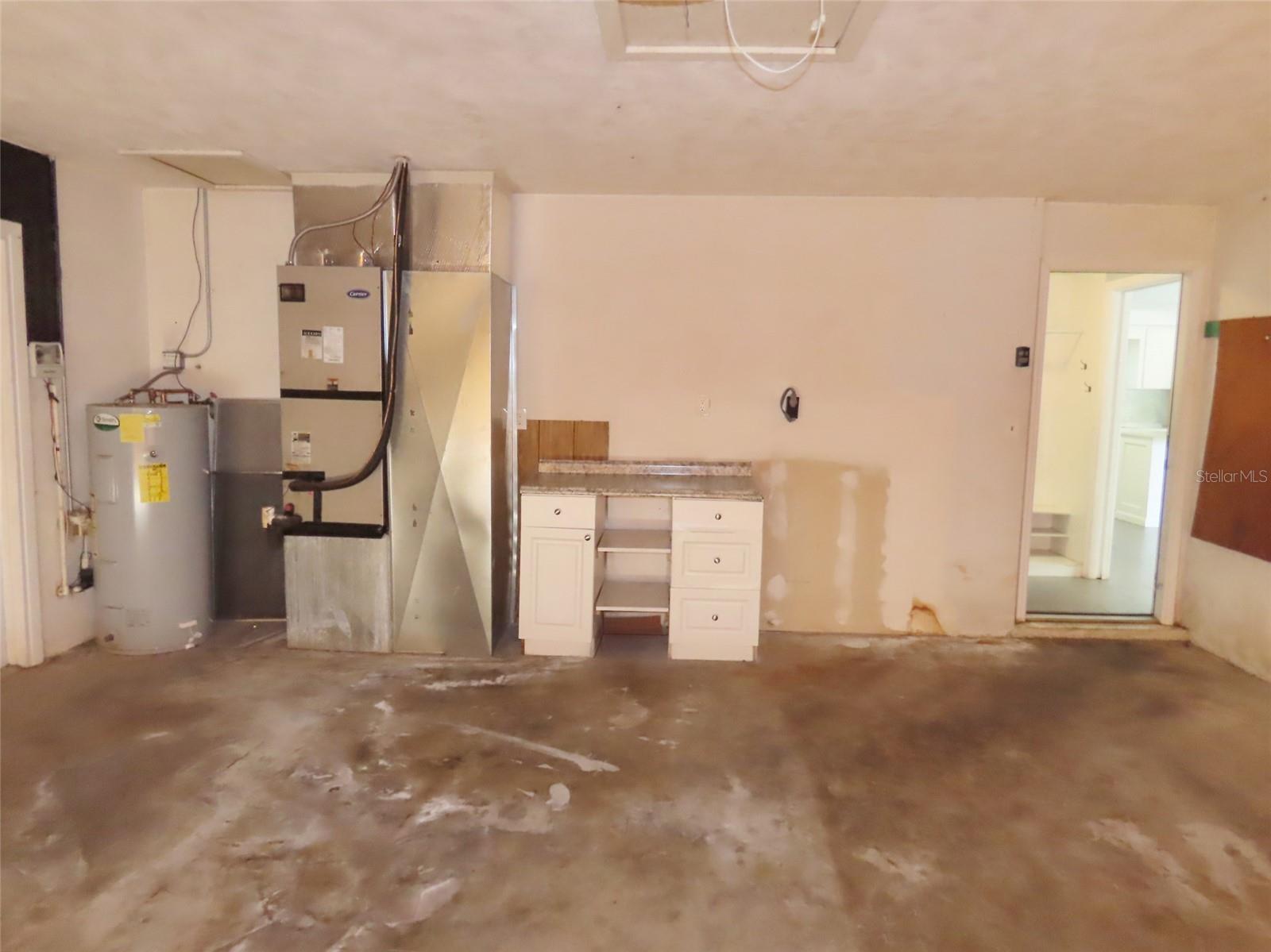 Image 33 of 33 For 1350 Cambridge Drive