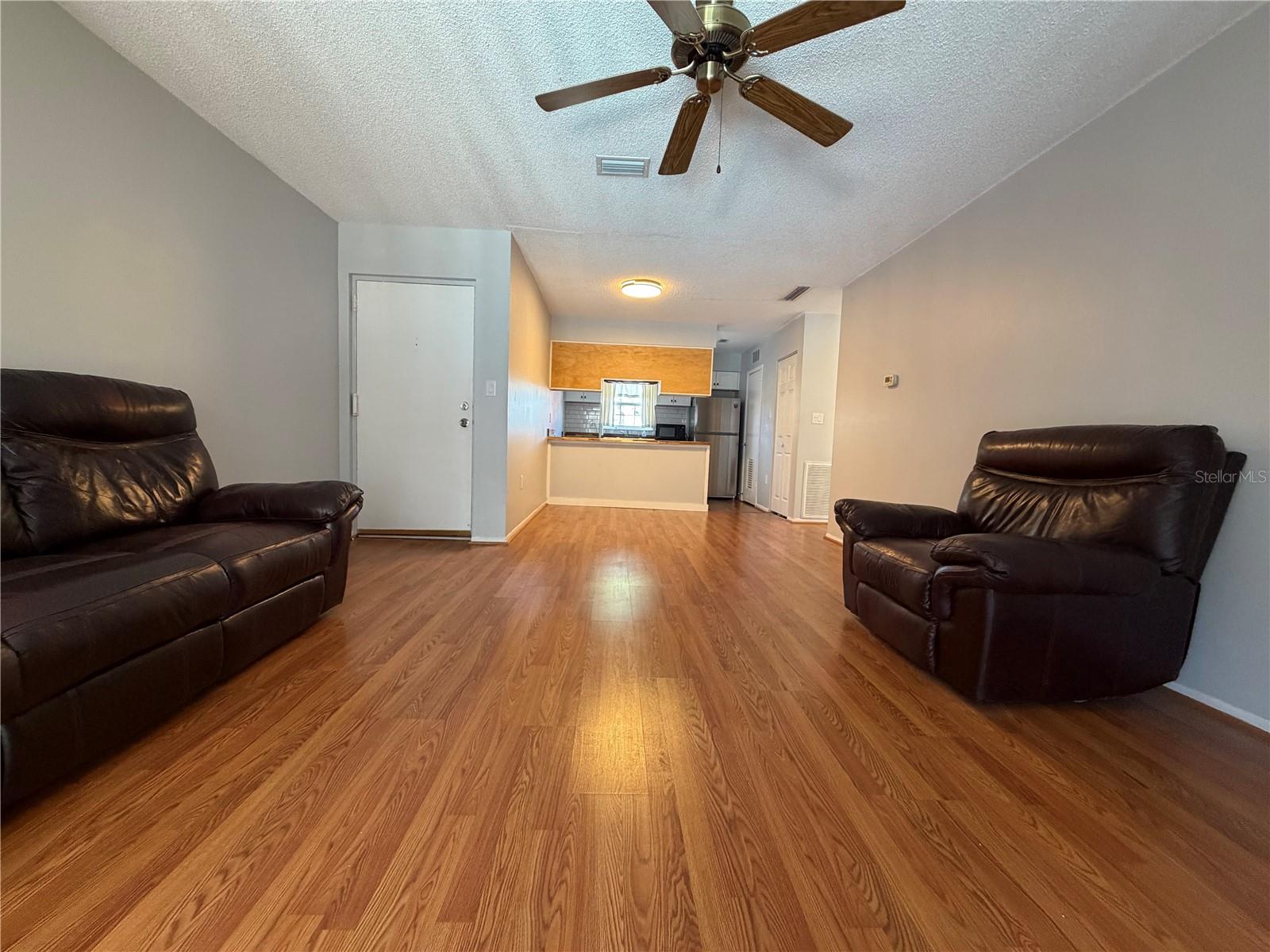 Image 4 of 39 For 1140 83rd Avenue N C