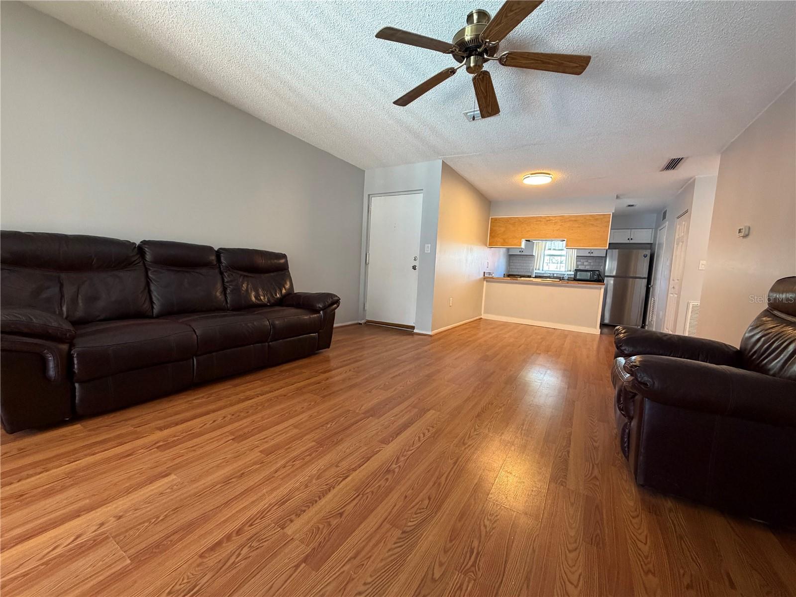 Image 5 of 39 For 1140 83rd Avenue N C