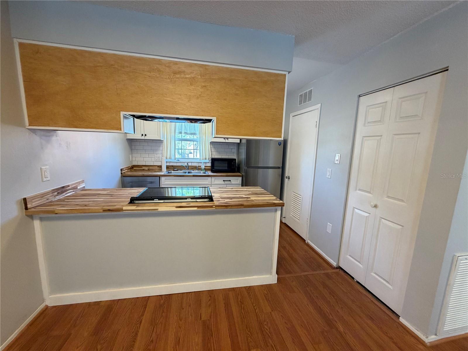 Image 8 of 39 For 1140 83rd Avenue N C