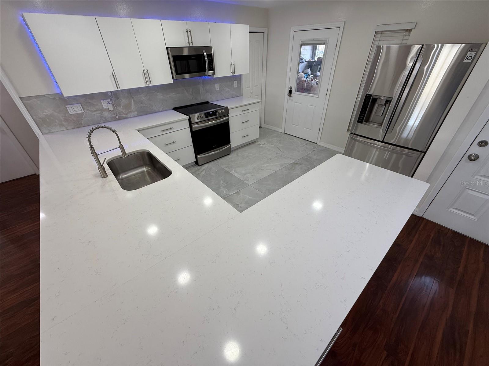 Image 13 of 41 For 14018 Citrus Pointe Drive