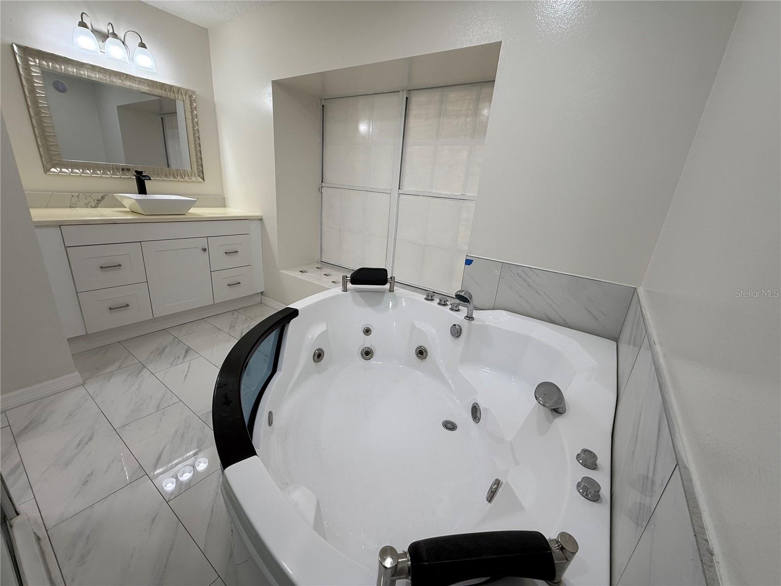 Image 20 of 41 For 14018 Citrus Pointe Drive