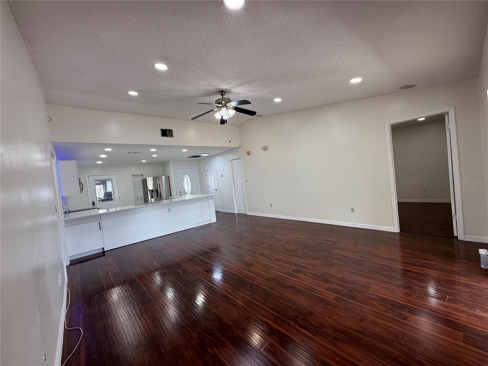 Image 7 of 41 For 14018 Citrus Pointe Drive