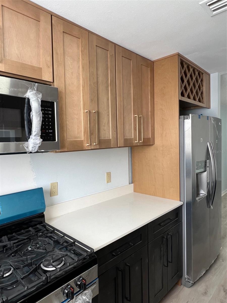 Image 13 of 26 For 5750 80th Street N B203