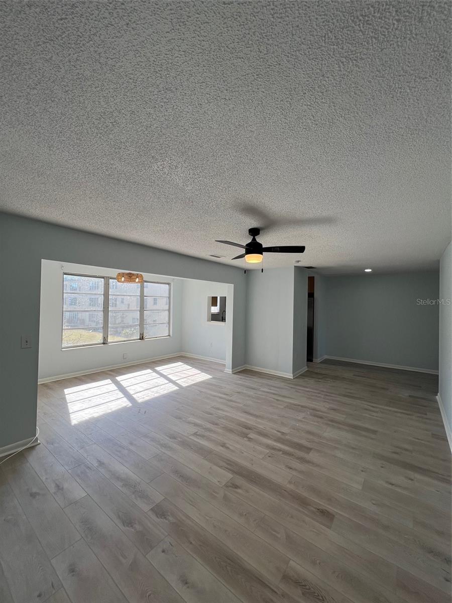 Image 8 of 26 For 5750 80th Street N B203