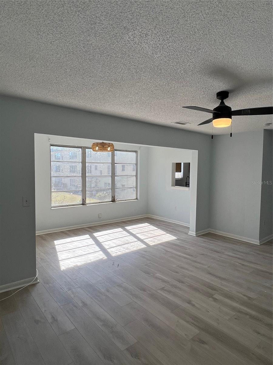 Image 9 of 26 For 5750 80th Street N B203