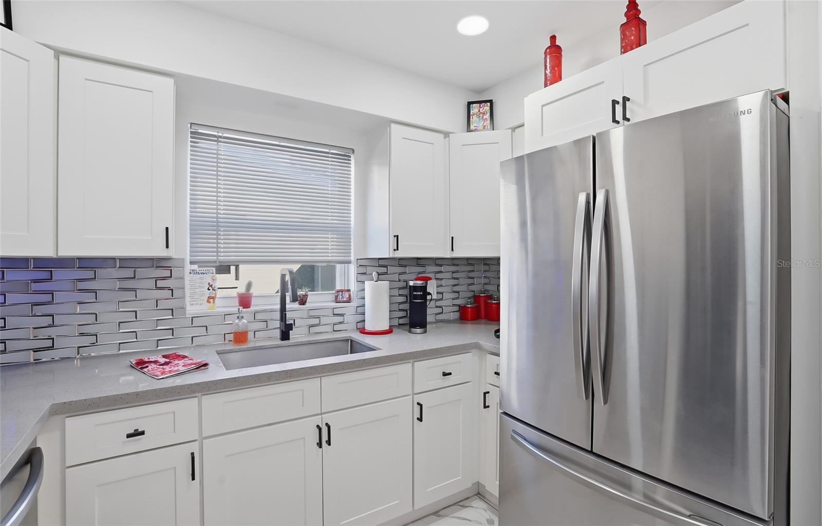 Image 16 of 36 For 5718 18th Avenue N