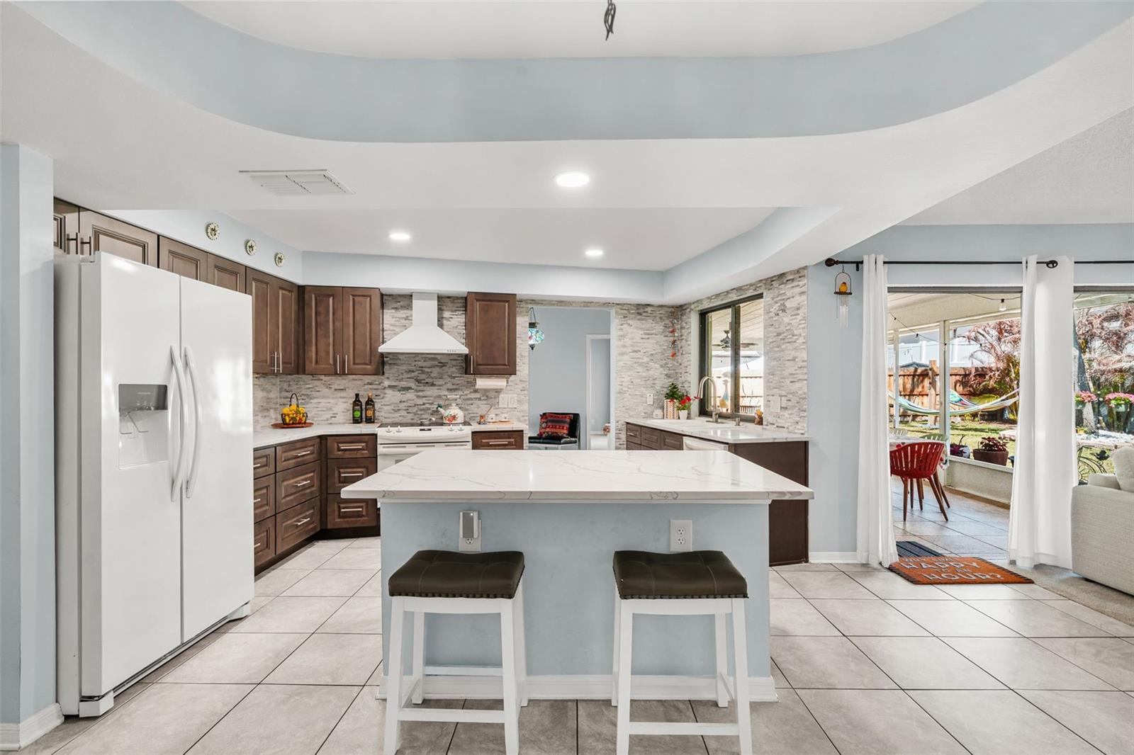 Image 16 of 43 For 2715 Berryknoll Place