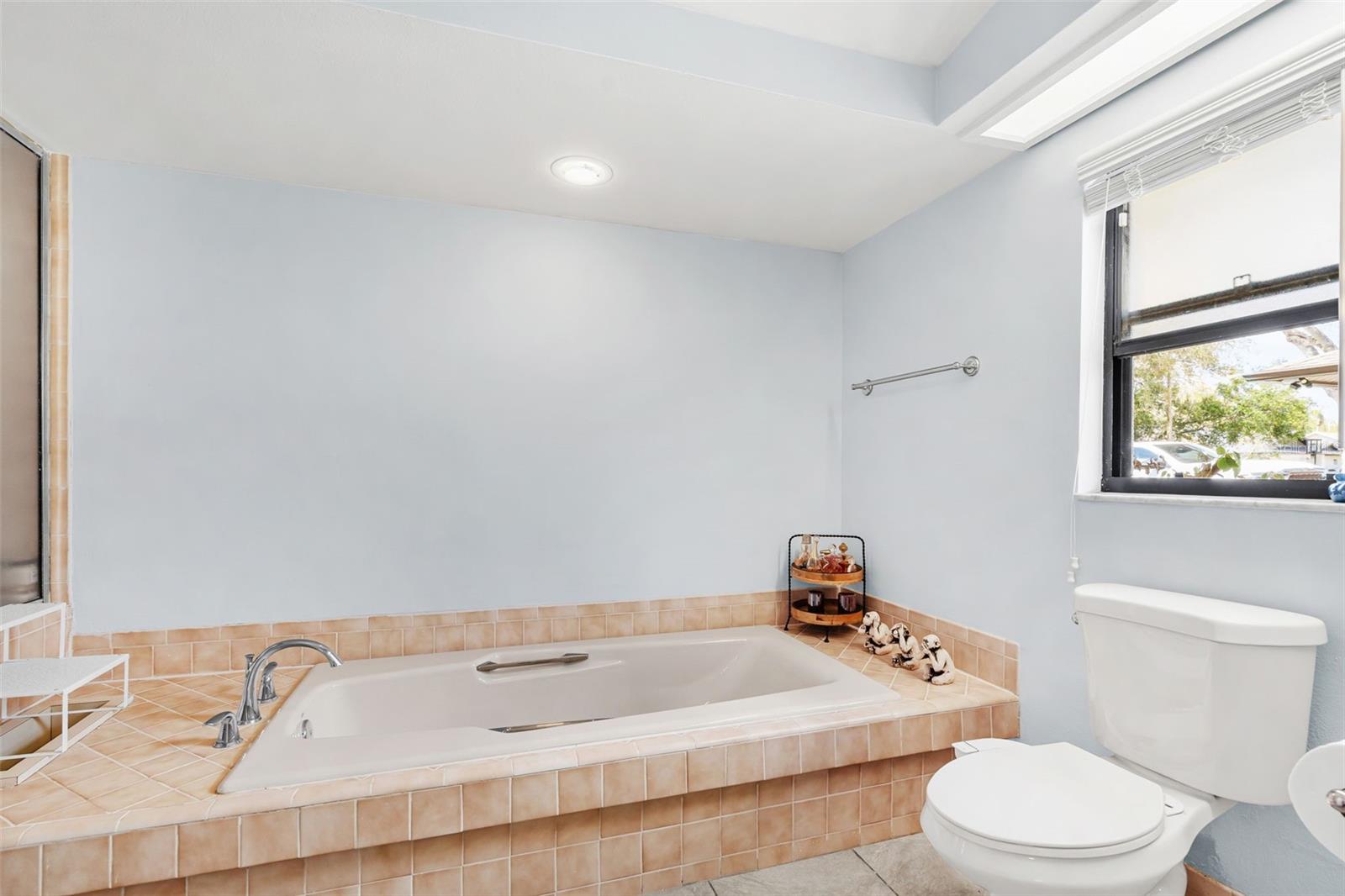 Image 24 of 43 For 2715 Berryknoll Place