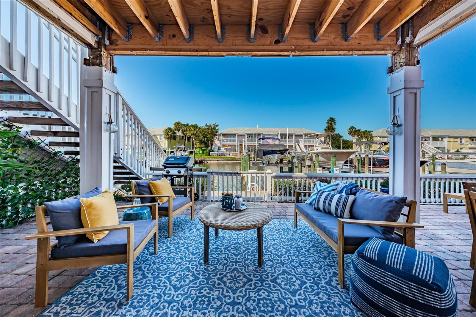 Details for 5175 Coquina Key Drive Se C, ST PETERSBURG, FL 33705