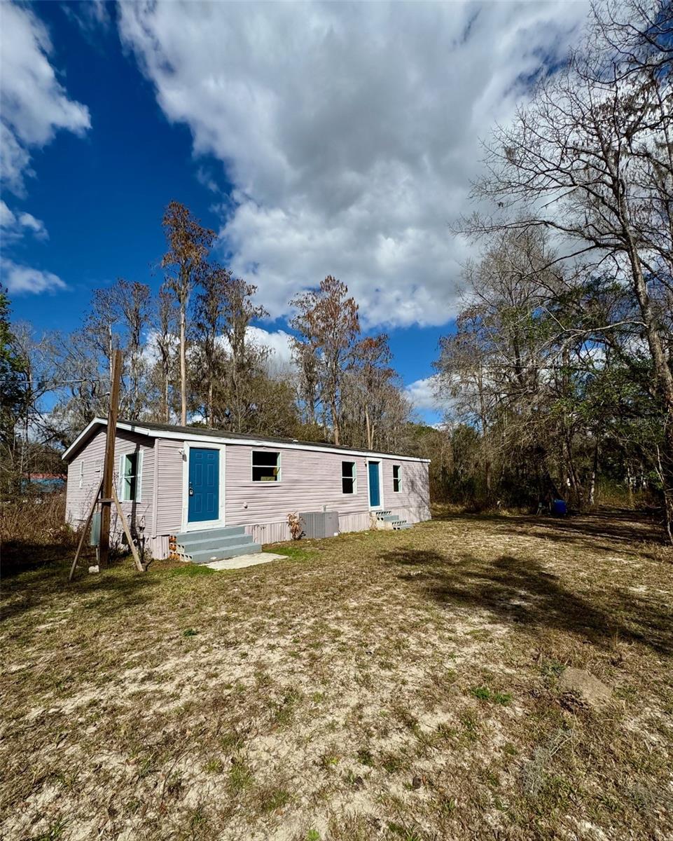 Image 2 of 18 For 26931 Deacon Loop