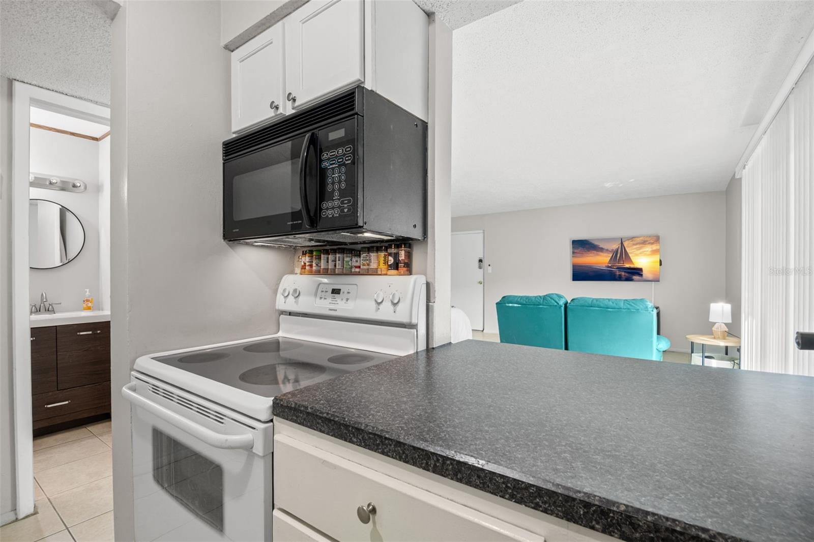 Image 13 of 28 For 4215 Bay Drive 1801d