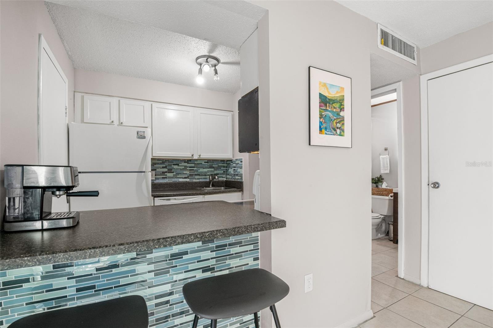 Image 15 of 28 For 4215 Bay Drive 1801d