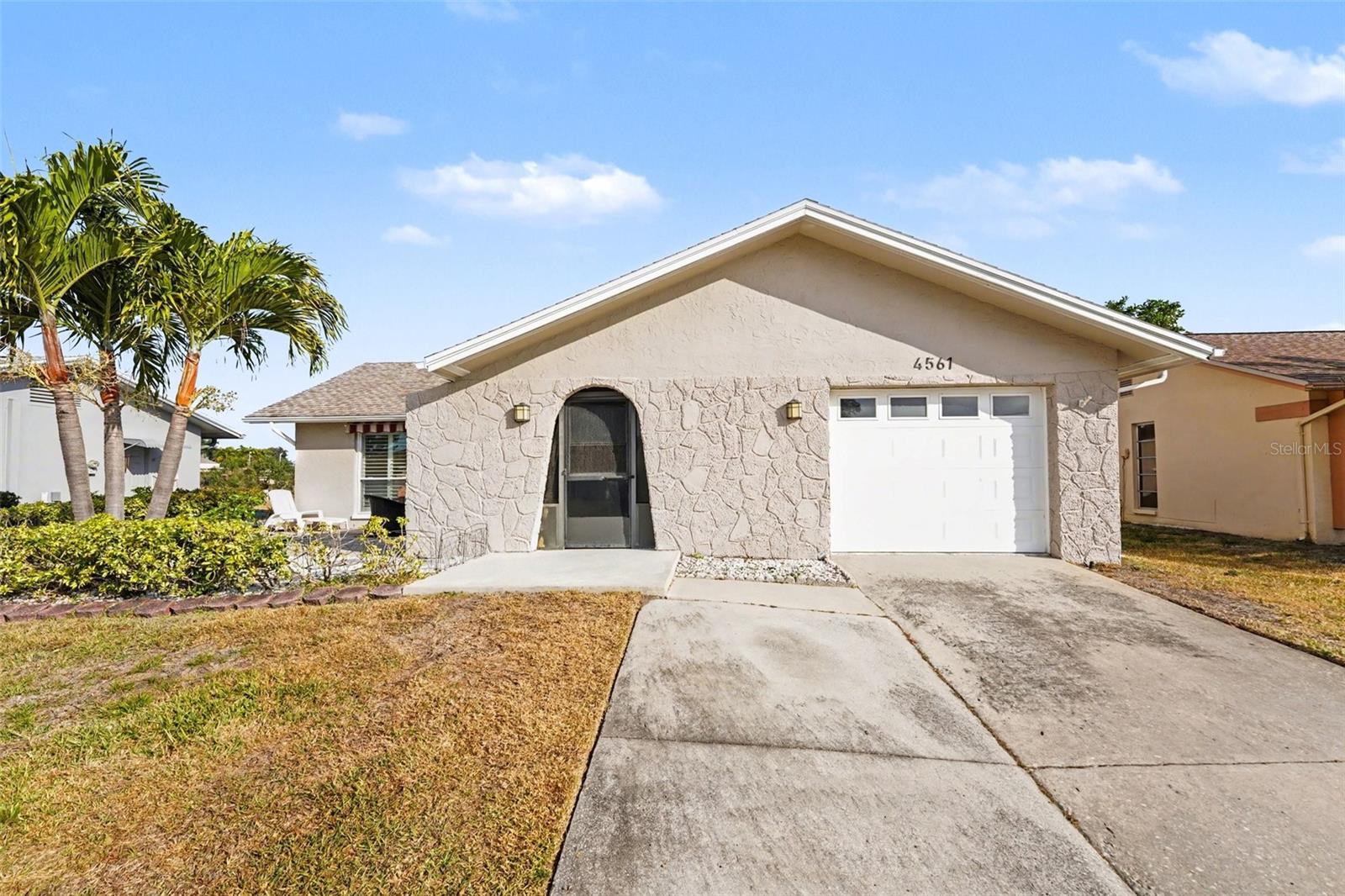 Image 2 of 30 For 4561 Great Lakes Drive S