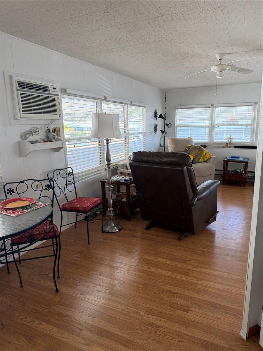 Image 11 of 32 For 1040 Main Street 91