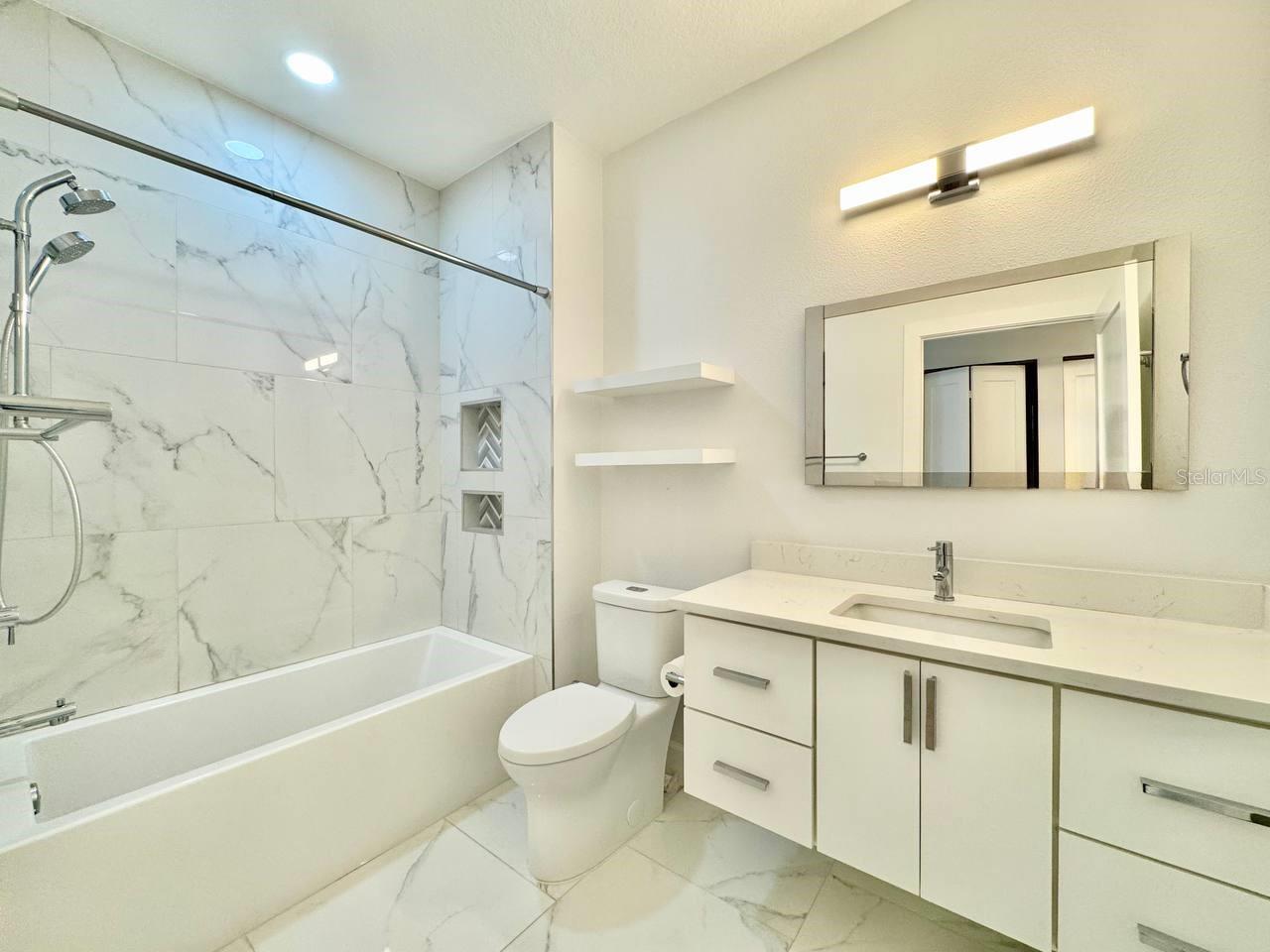 Image 29 of 33 For 4207 Dale Mabry Highway 5110