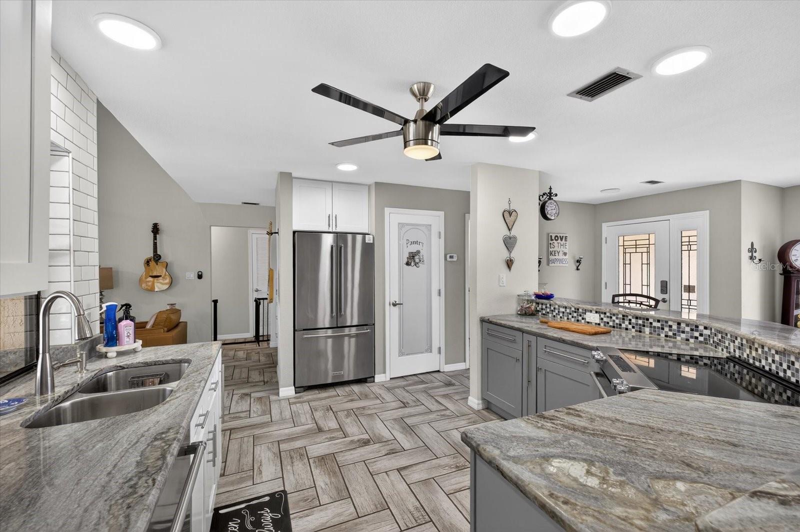 Image 8 of 29 For 2735 Quiet Hollow Court