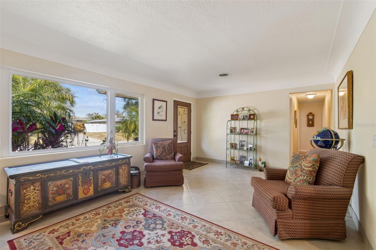 Image 10 of 81 For 2268 Indian Avenue N