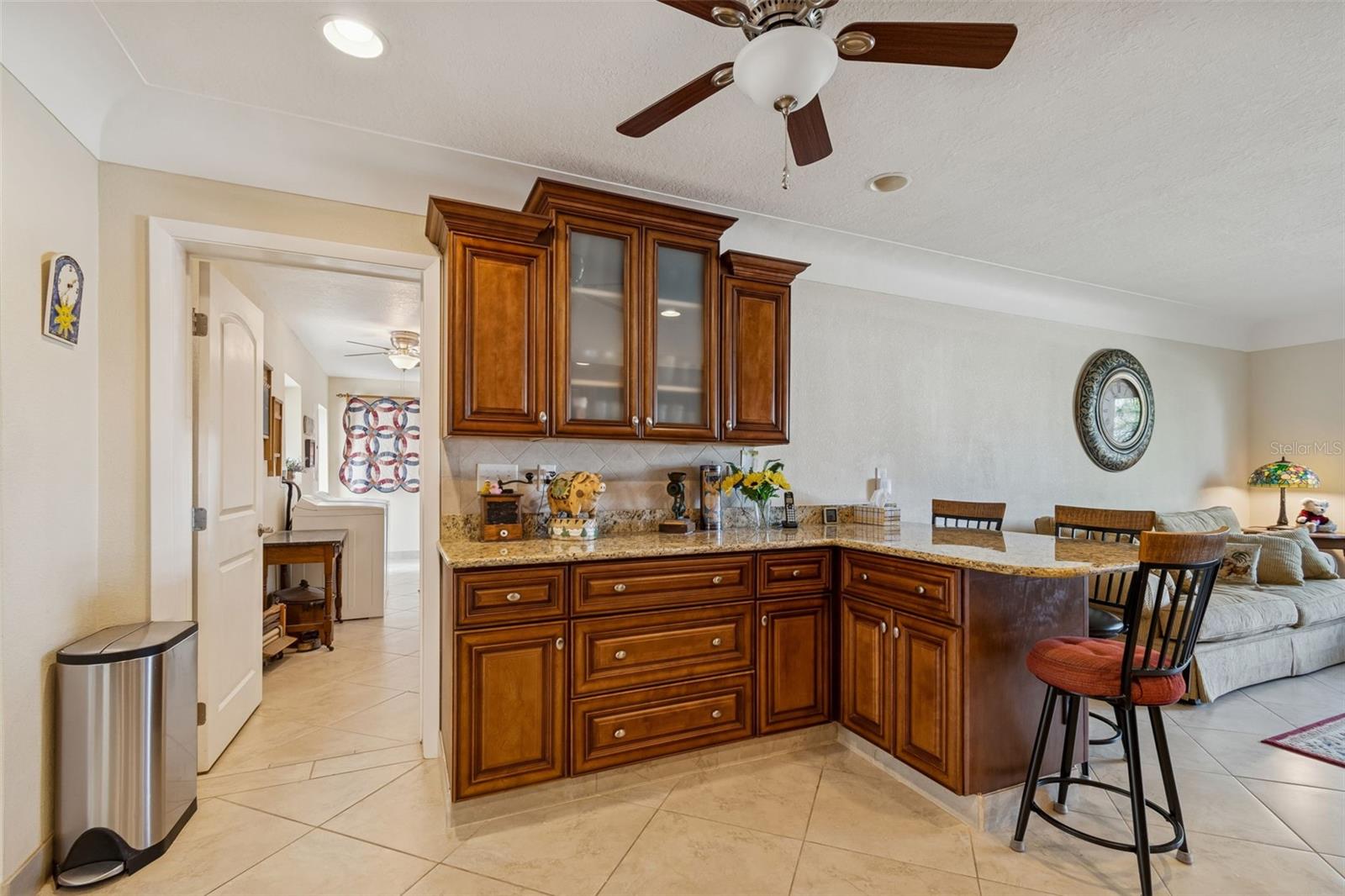 Image 15 of 81 For 2268 Indian Avenue N