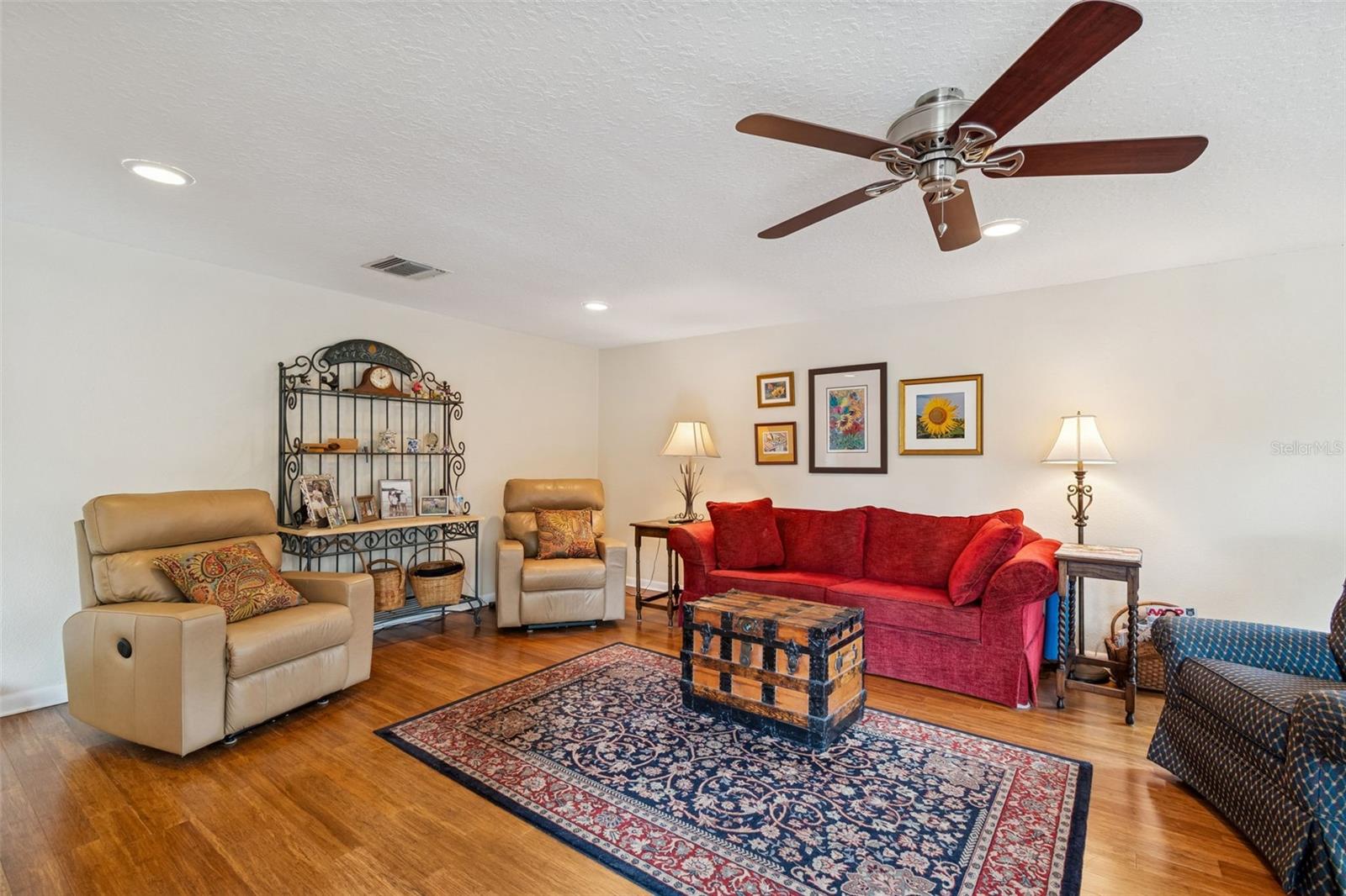 Image 57 of 81 For 2268 Indian Avenue N