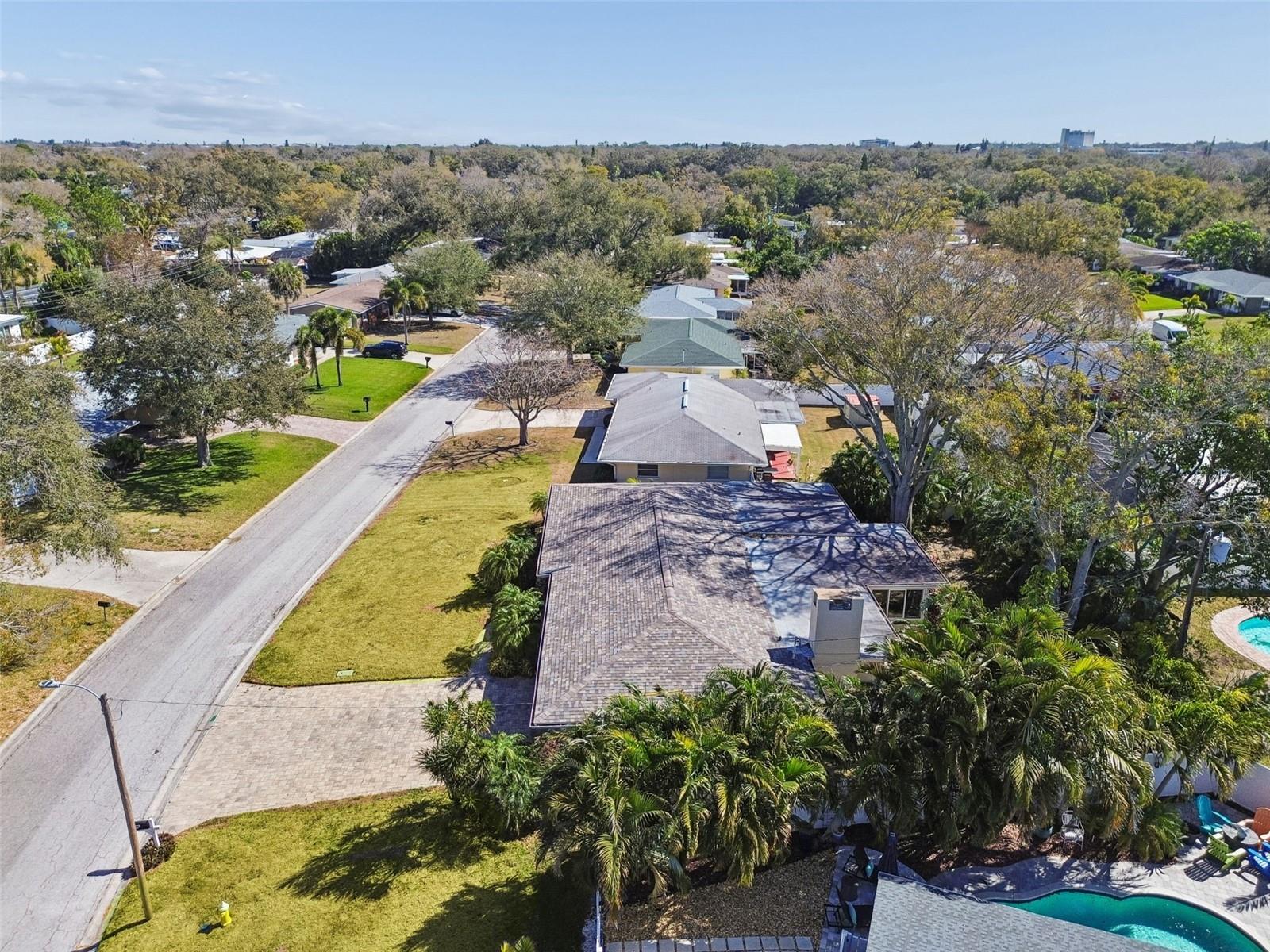 Image 73 of 81 For 2268 Indian Avenue N