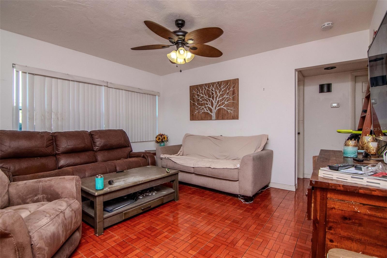 Image 14 of 23 For 1731 Gladys Street