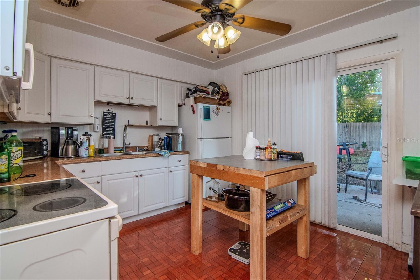 Image 19 of 23 For 1731 Gladys Street