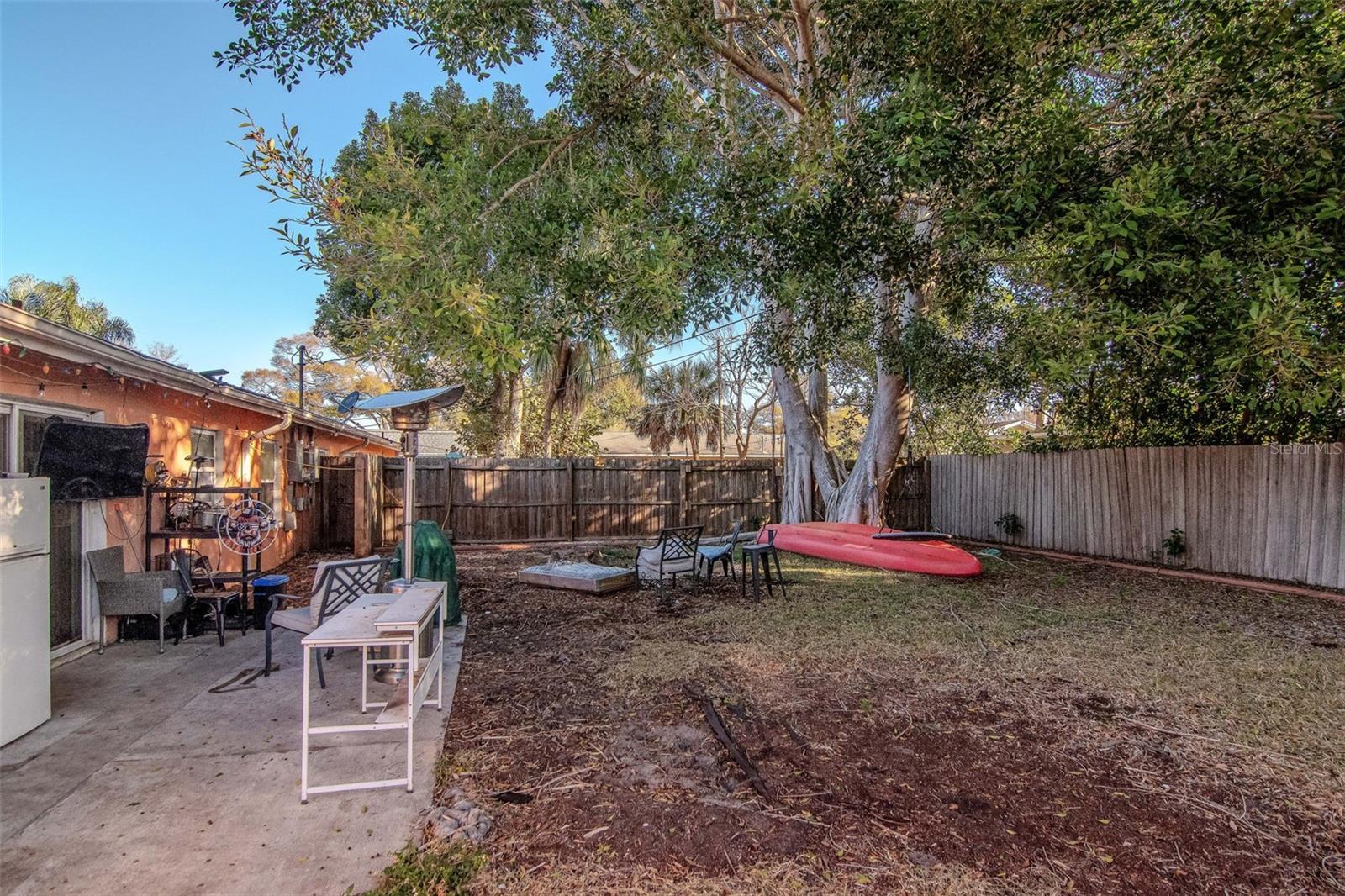 Image 23 of 23 For 1731 Gladys Street