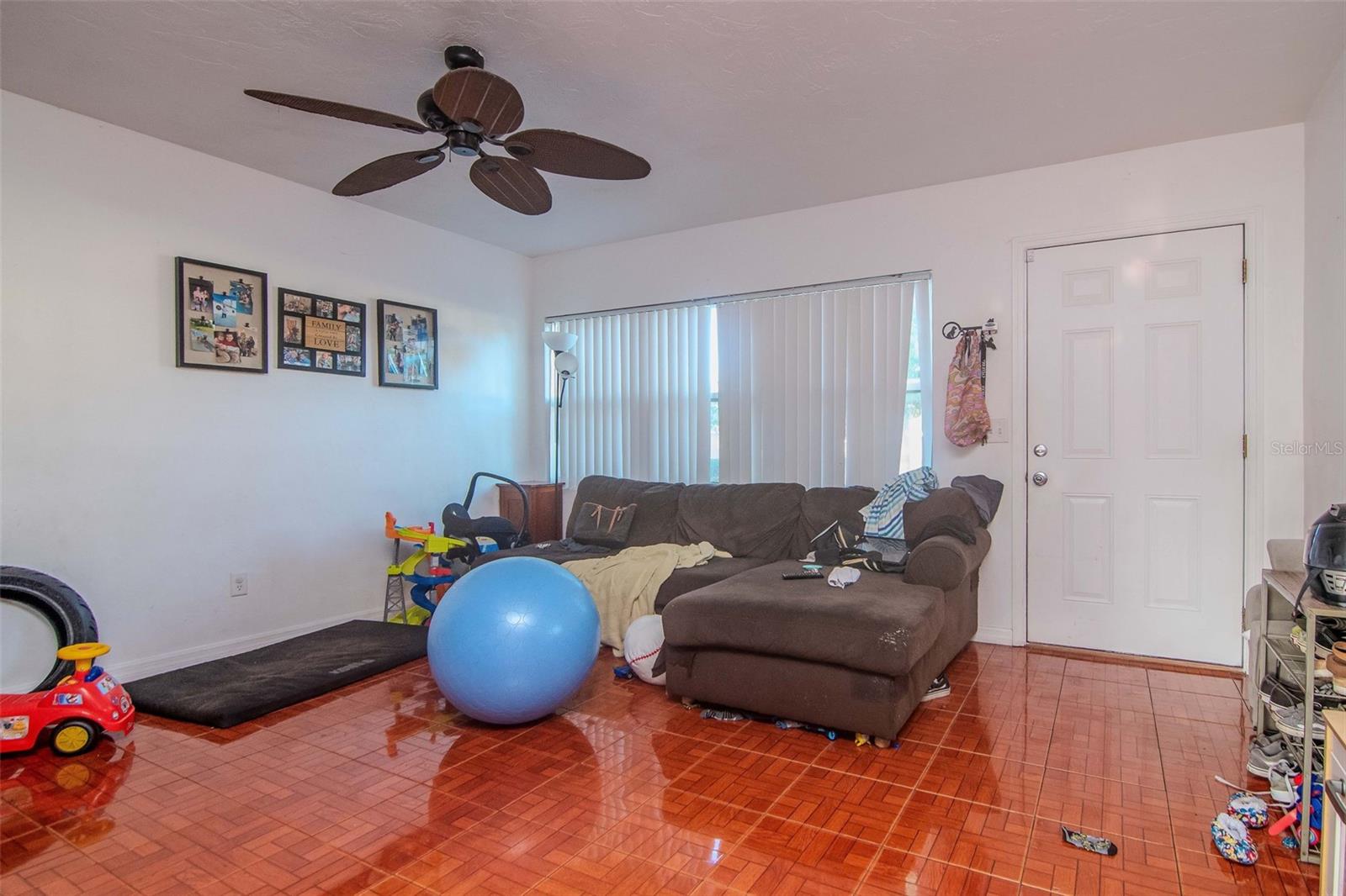 Image 7 of 23 For 1731 Gladys Street