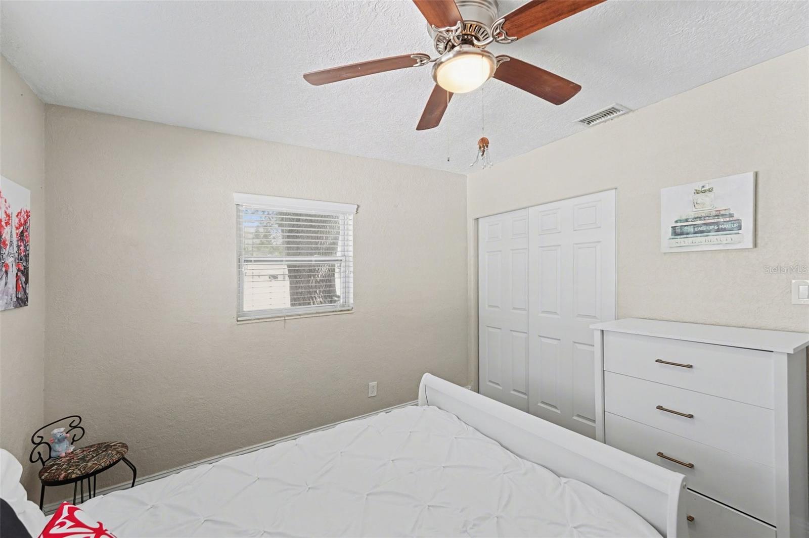 Image 22 of 30 For 10555 109th Street