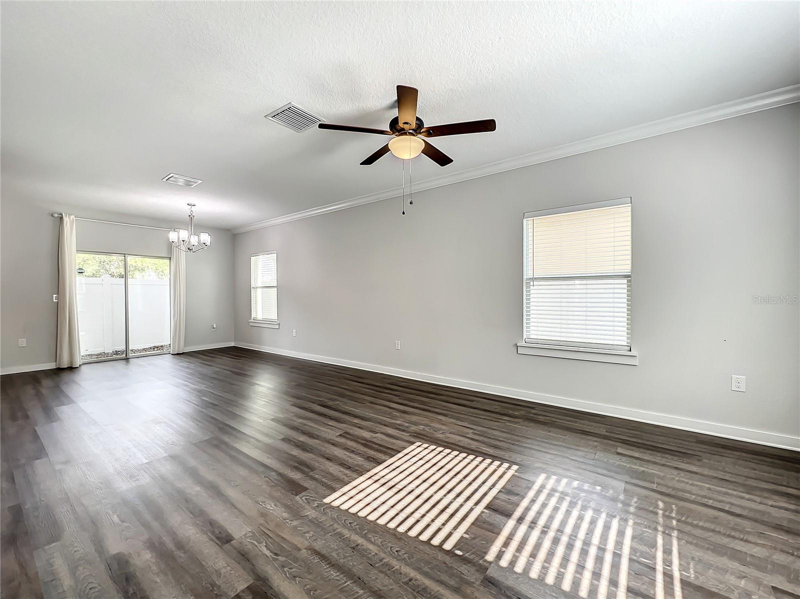 Image 20 of 57 For 3715 Wisconsin Avenue 2