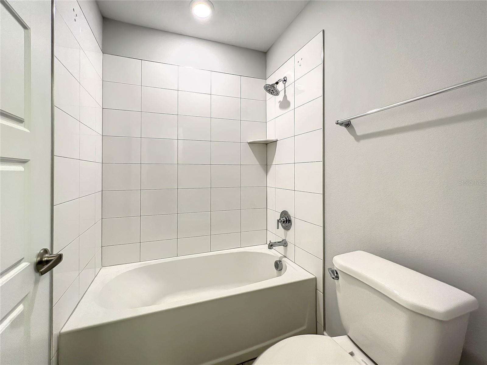 Image 47 of 57 For 3715 Wisconsin Avenue 2