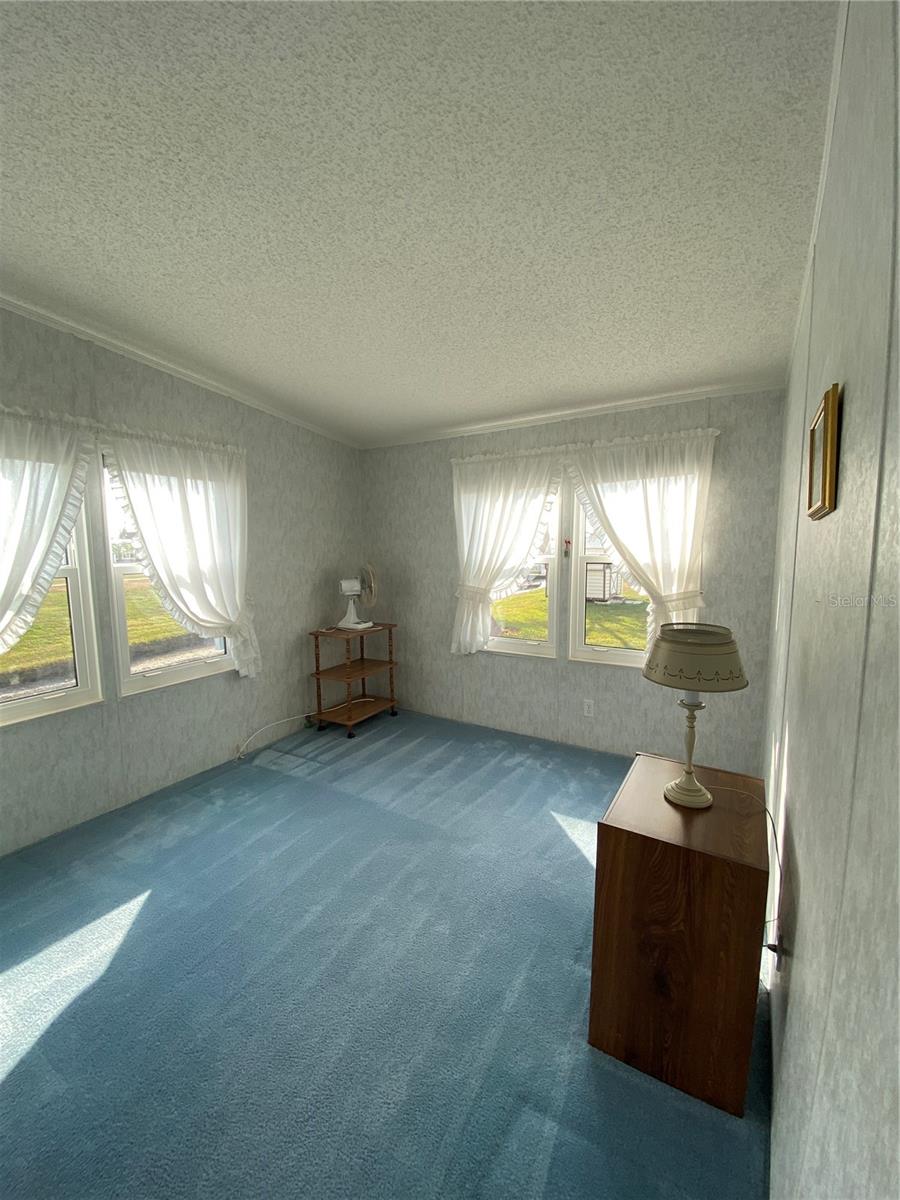 Image 30 of 41 For 36722 Strand Dr