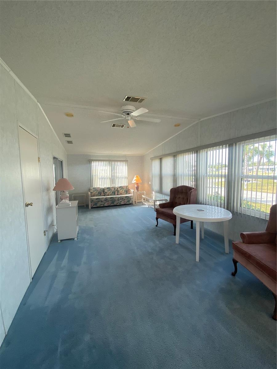 Image 33 of 41 For 36722 Strand Dr