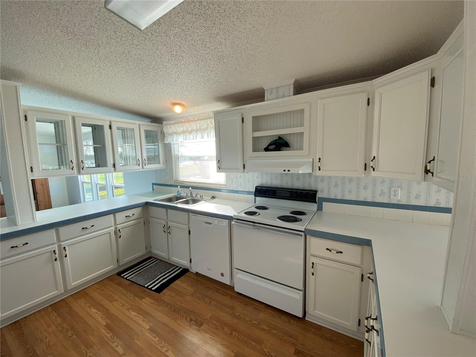 Image 8 of 41 For 36722 Strand Dr