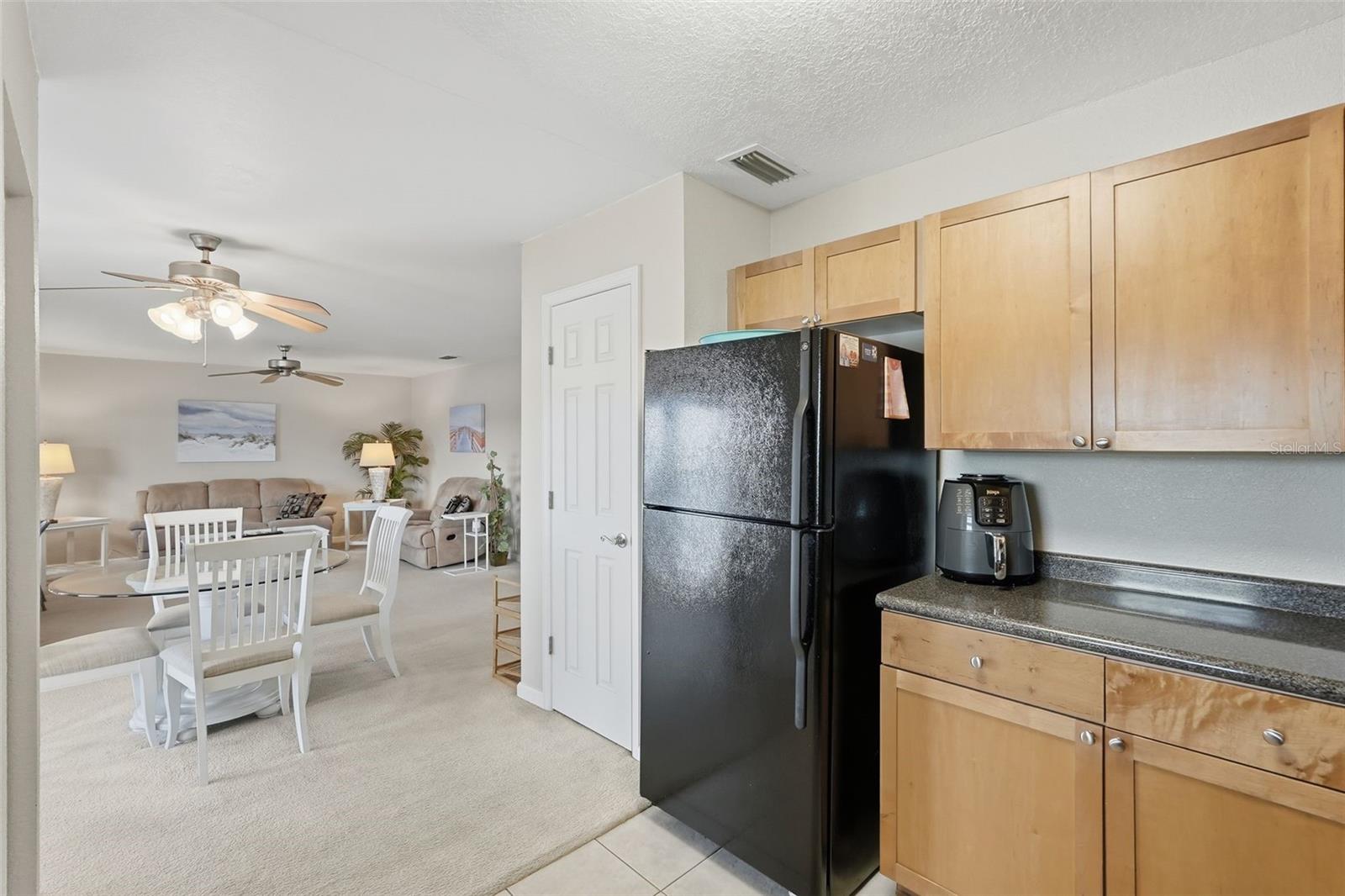 Image 12 of 31 For 3783 Pompano Drive Se D