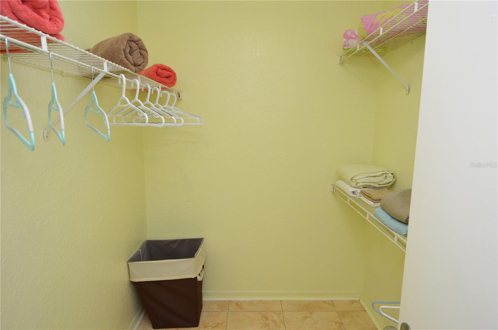 Image 39 of 95 For 10265 Gandy Boulevard N 1405